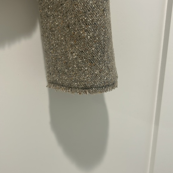 New to closet Veronica Beard Occasions Blazer - Picture 3 of 15